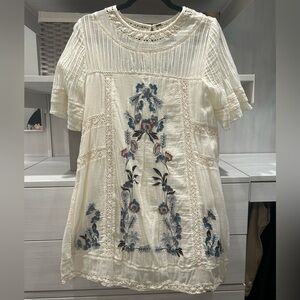 Embroidered Cream Top